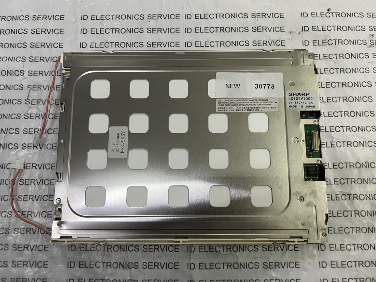LQ104V1DG21 LCD PANEL “ SHARP ”