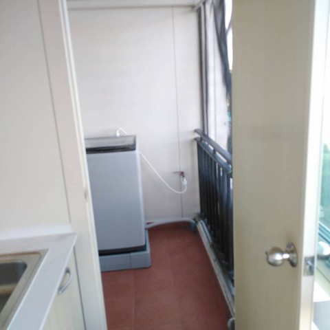 ให้เช่าคอนโด รีเจ้นท์ โฮม 10 ห้อง 33 ตรม.รีโนเวทใหม่ มีเครื่องซักผ้า ใกล้รถไฟฟ้า, ม.ราชภัฎพระนคร