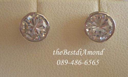 หมดค่ะ+++BE921RD+++ต่างหูหมุดแบบหุ้ม เกือบ 2 กะรัต+++รุ่นยอดนิยม เรียบ หรู ใส่ได้ไม่มีล้าสมัย งานสวย เล่นไฟดีมาก