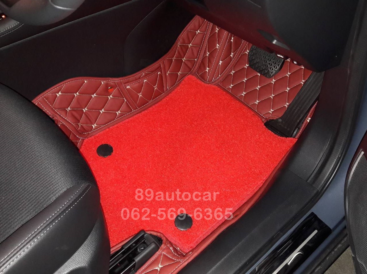 ขายพรมในรถยนต์ Mazda CX-3 ปูพรม7D สีแดงไวน์ เสริมด้วยพรมดักฝุ่นสีแดง เข้ารูป