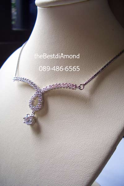 สินค้าหมด BN014RDสร้อยแบบModern น่ารักมาก ทันสมัย สุดๆ หรูหรา ใส่ออกงานได้สบายๆ ใส่ได้กับชุดเกือบทุกแบบ เส้นนี้สาวๆ ควรมีไว้นะคะ แบบดูดี อยู่ได้นาน