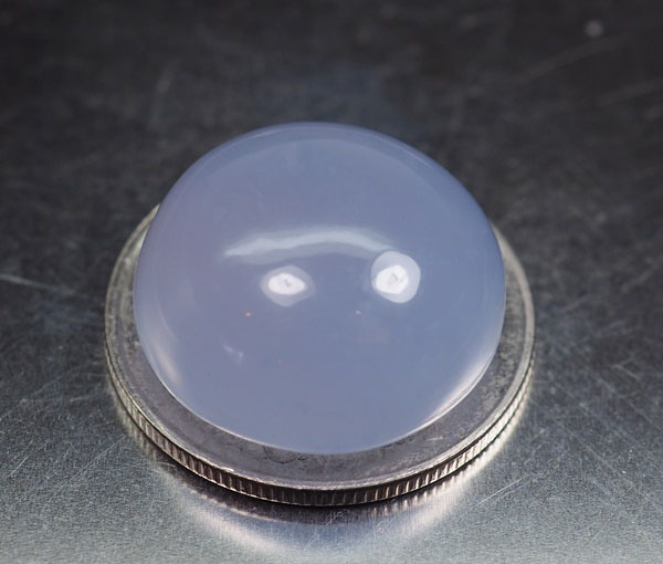 คาลซิโดนีสีลาเวนเดอร์ (Lavender Chalcedony) 18.05 กะรัต