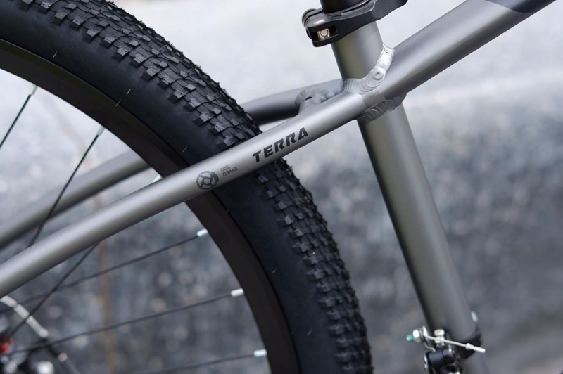 จักรยานเสือภูเขา JAVA TERRA เฟรมอลูมิเนียม เกียร์ Shimano Mix 21 Speed ล้อ 29 นิ้ว NEW2023