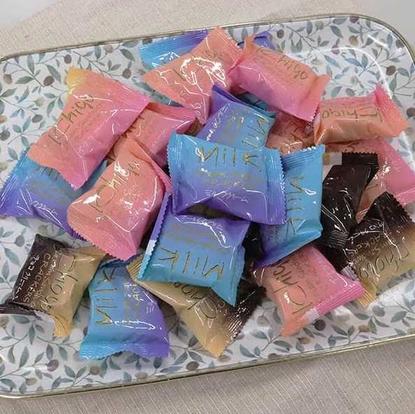 Creamsand Cracker แครกเกอร์ถุงใหญ่จุดใจ 50 ชิ้น (25 คู๋)