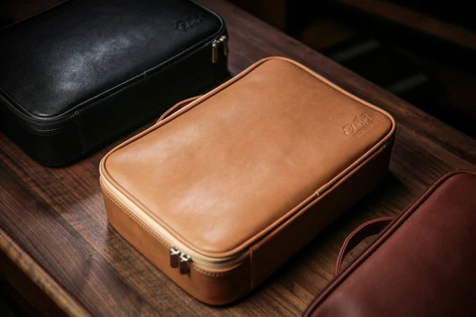 ++ อุปกรณ์เสริมมายากล TCC。กระเป๋า มายากล ระยะใกล้ (Close-Up Hand Bag)