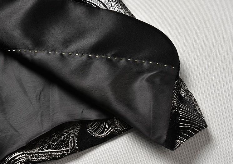 Pre-order ชุดสูทชาย ทักซิโด้ กระดุม2แถว แนวพิมพ์ลาย เนื้อผ้าดี