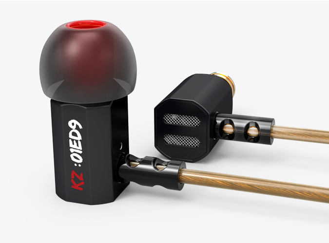 ขายหูฟัง KZ ED9 หูฟังเสียงดี เปลี่ยนท่อเสียงปรับเบสได้ มี 2 สี
