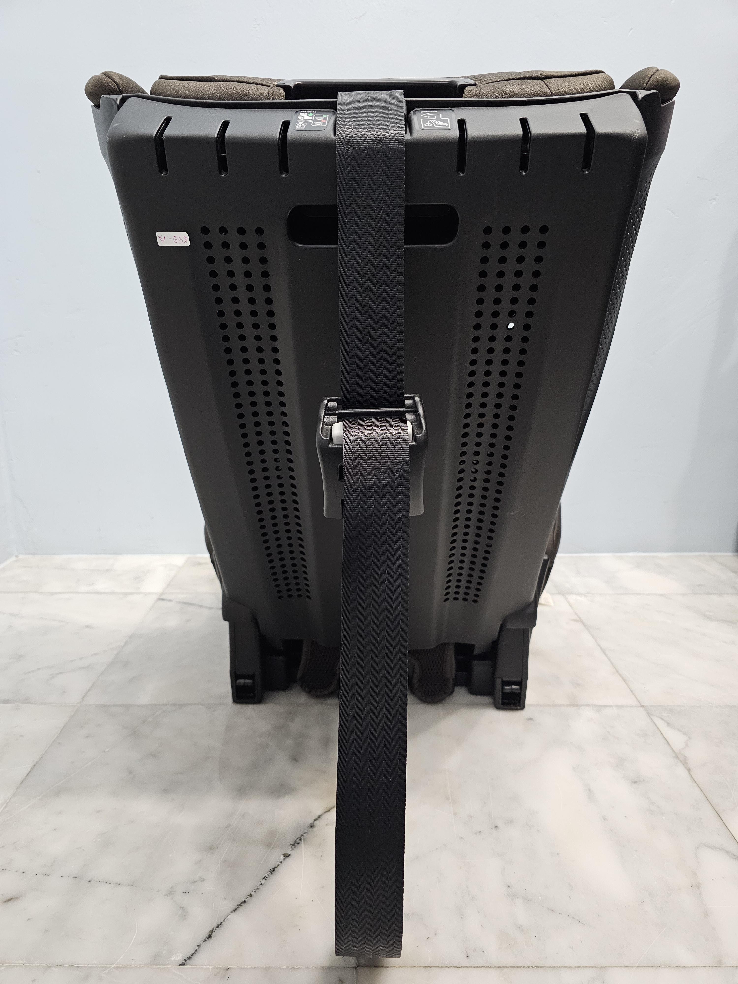 Ailebebe Papatto ติดตั้งด้วยระบบ Isofix