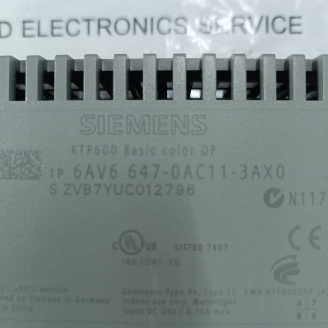6AV6 647-0AC11-3AX0 HMI " SIEMENS "