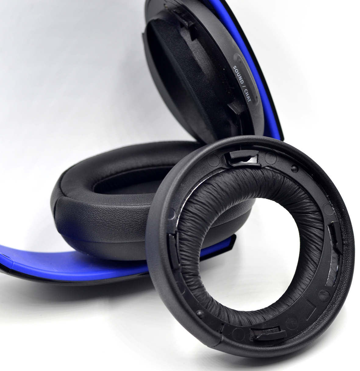 ขาย X-Tips รุ่น XT190 ฟองน้ำพร้อมแกนสำหรับหูฟัง Sony Gold , PS3 , PS4 , 7.1 Gold