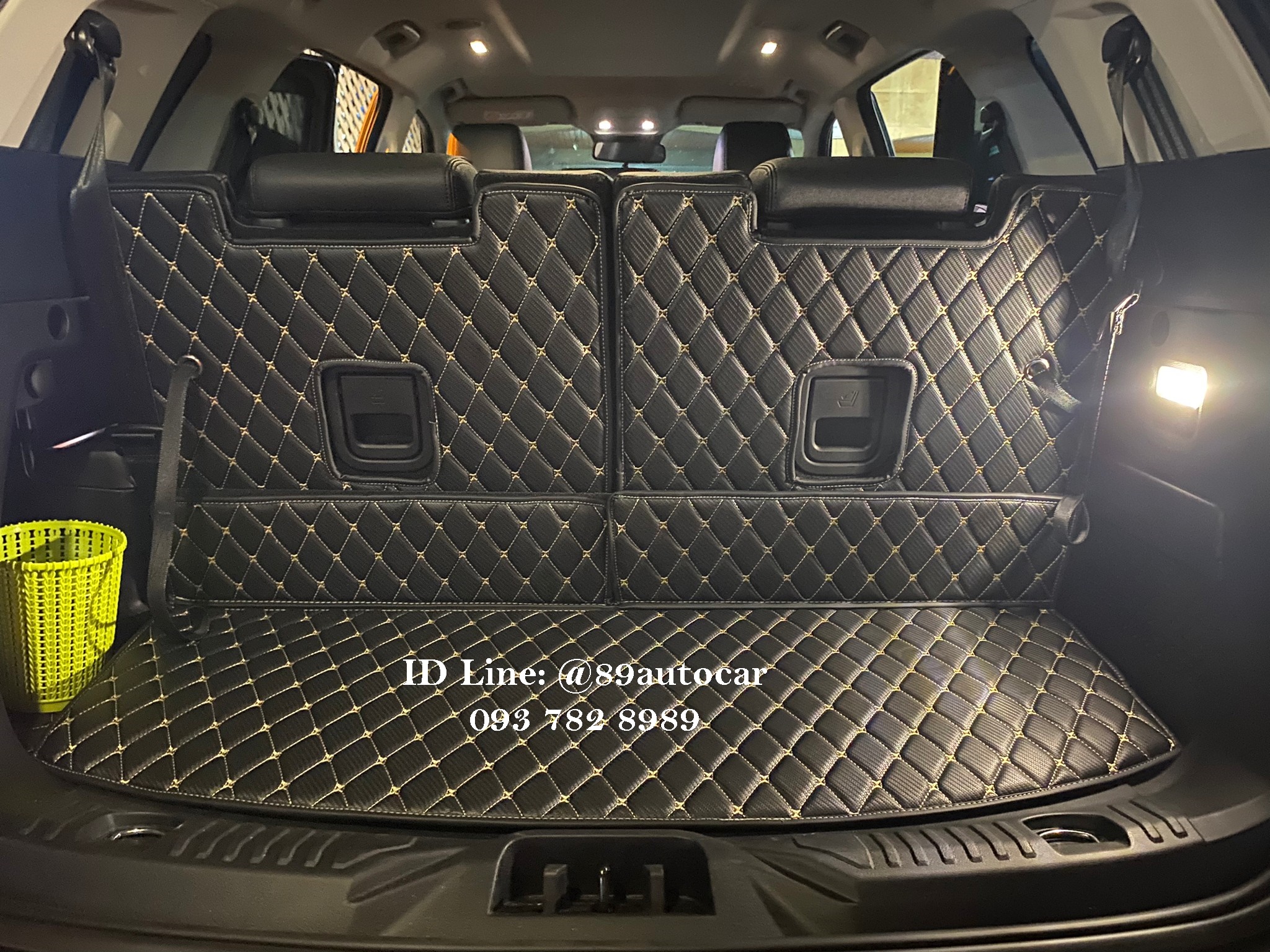 พรมปูพื้นรถยนต์ Ford Everest Next Gen 2022-2023 พรม6D สีดำด้ายทอง ลายเคฟล่า เต็มคัน