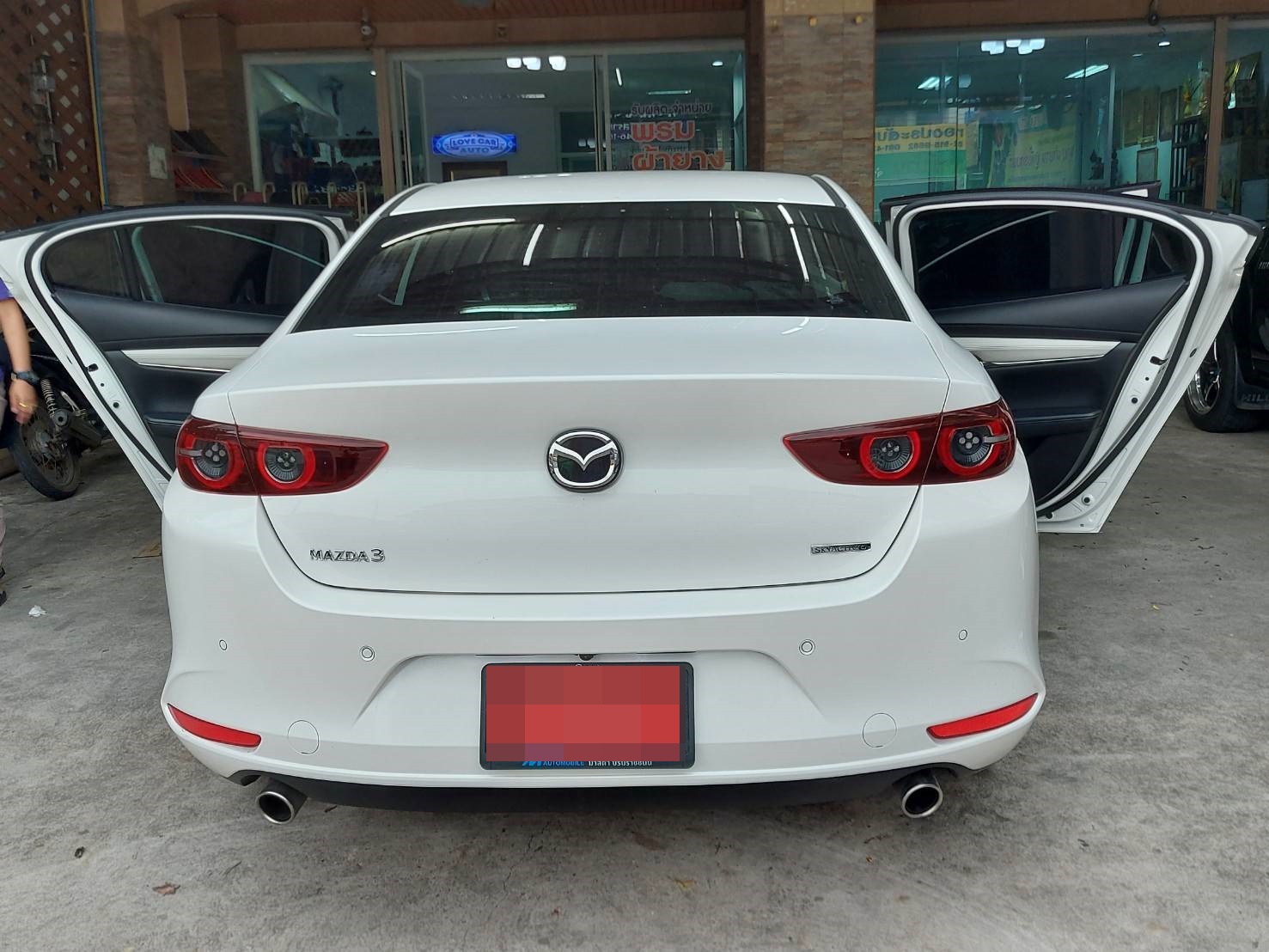 พรมรถยนต์ All New Mazda 3 2020-2021 เข้ารูป