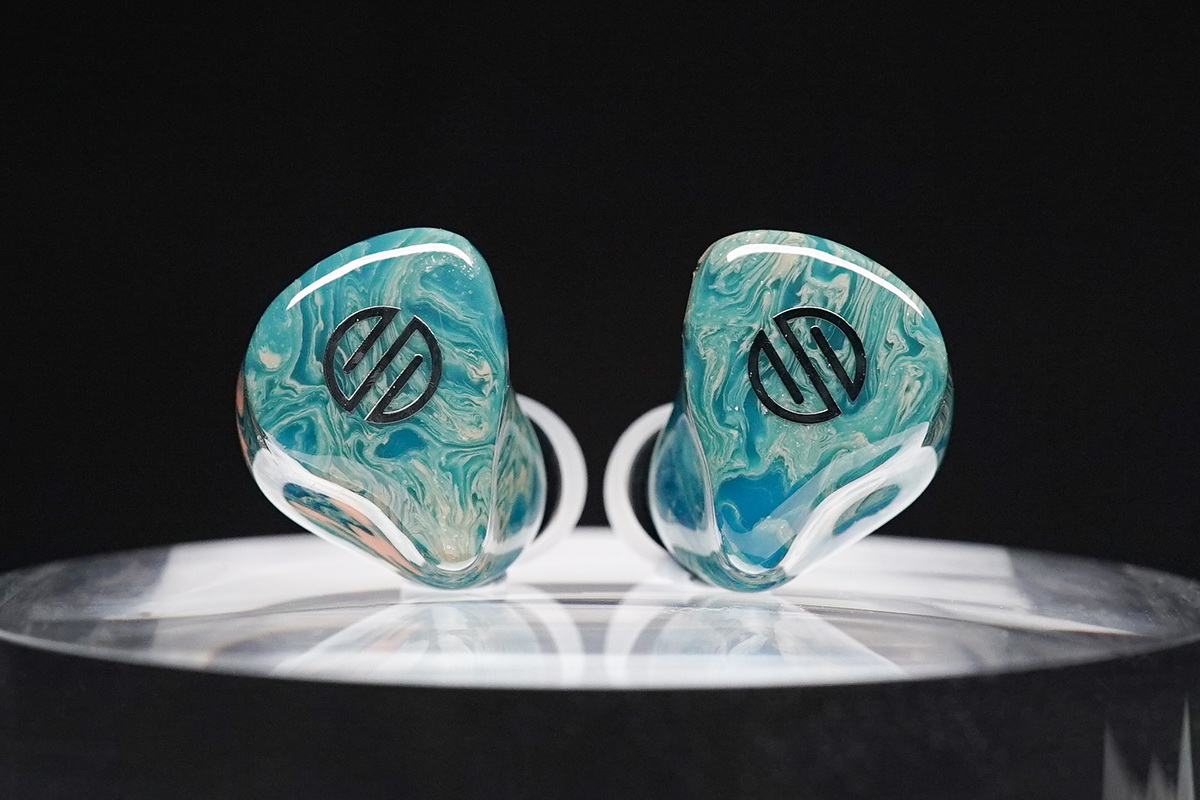 BGVP Phantom หูฟัง Hybrid 8 ไดรเวอร์ 2BA+2DD+2EST+2BCD ระดับเรือธง ประกันศูนย์ไทย