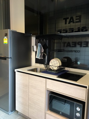 ให้เช่าคอนโดเดอะเบส การ์เดน-พระราม 9 ห้อง 31 ตร.ม.เฟอร์ครบ มีเครื่องซักผ้า พร้อมอยู่