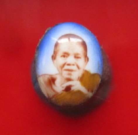 ล๊อกเก็ตเปลือย จิ๋ว เล็กสุด หลวงพ่อคูณ ปริสุทโธ วัดบ้านไร่ จ.นครราชสีมา