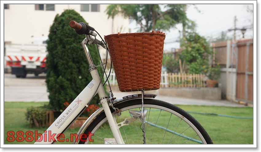 ตะกร้าจักรยาน BAKET04 สไตล์หวายเทียม พร้อมฝาปิด.มีแบบนูน ตะกร้าพลาสติก
