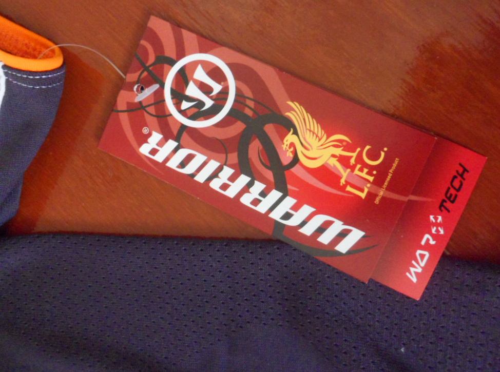 เสื้อฟุตบอล ทีมสโมสรลิเวอร์พูล ชุดเยือน 2012/13 ใหม่ M-Size / LIVERPOOL Football Shirt Away Kit 2012/13 Jersey NEW M-Size