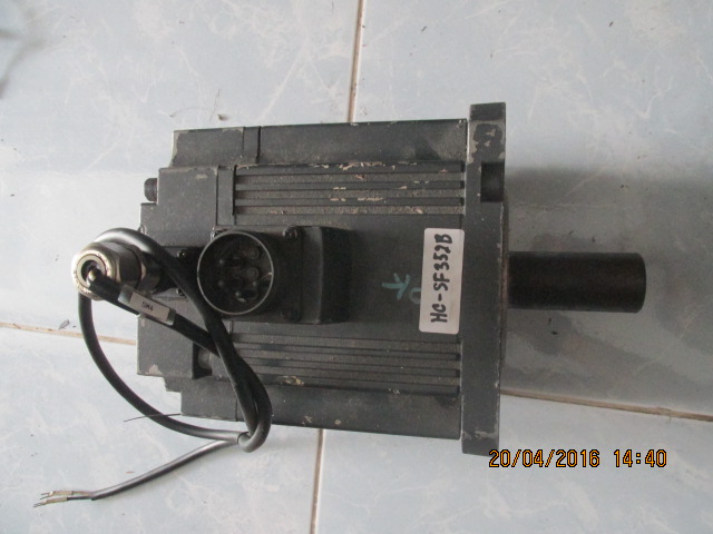 SERVO MOTOR “ MITSUBISHI ” รุ่น HC-SF352B