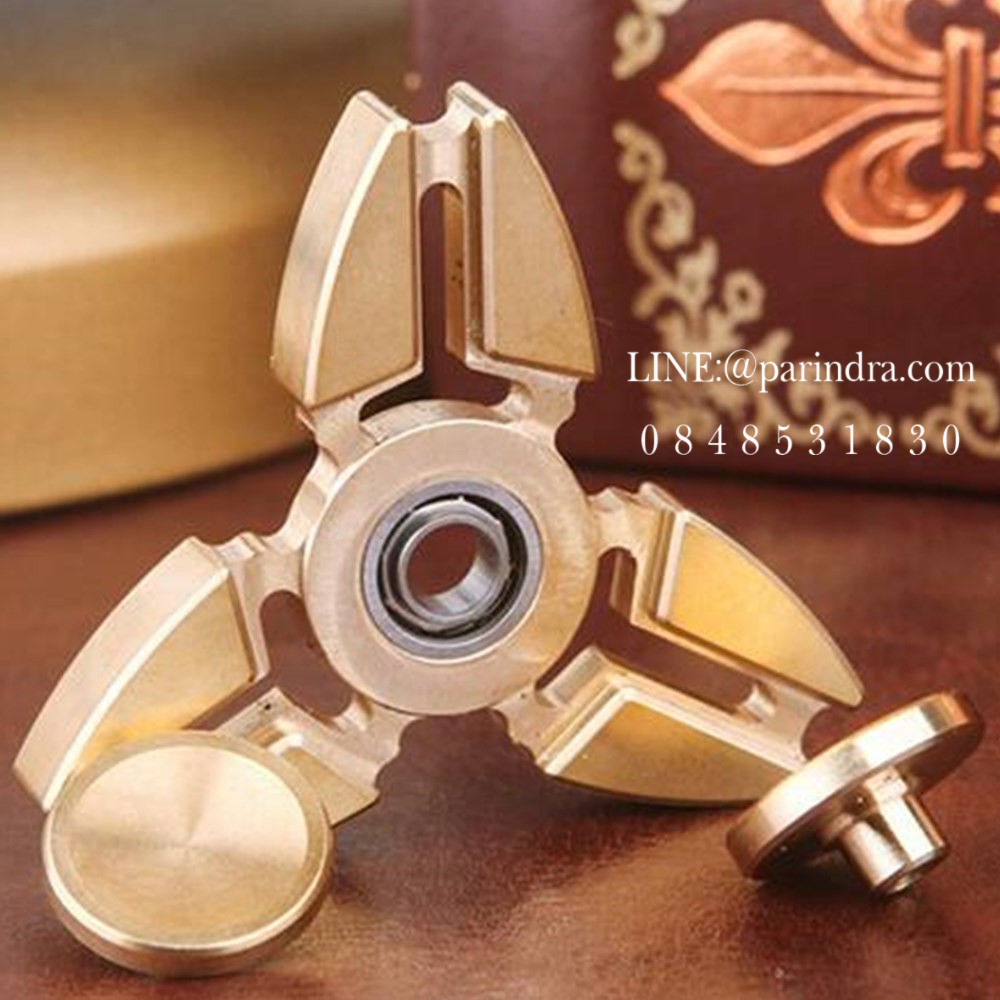 ของเล่นกำลังฮิต Hand Spinner Aluminium Triangle หมุนดี น้ำหนักเยี่ยม สีทอง 4