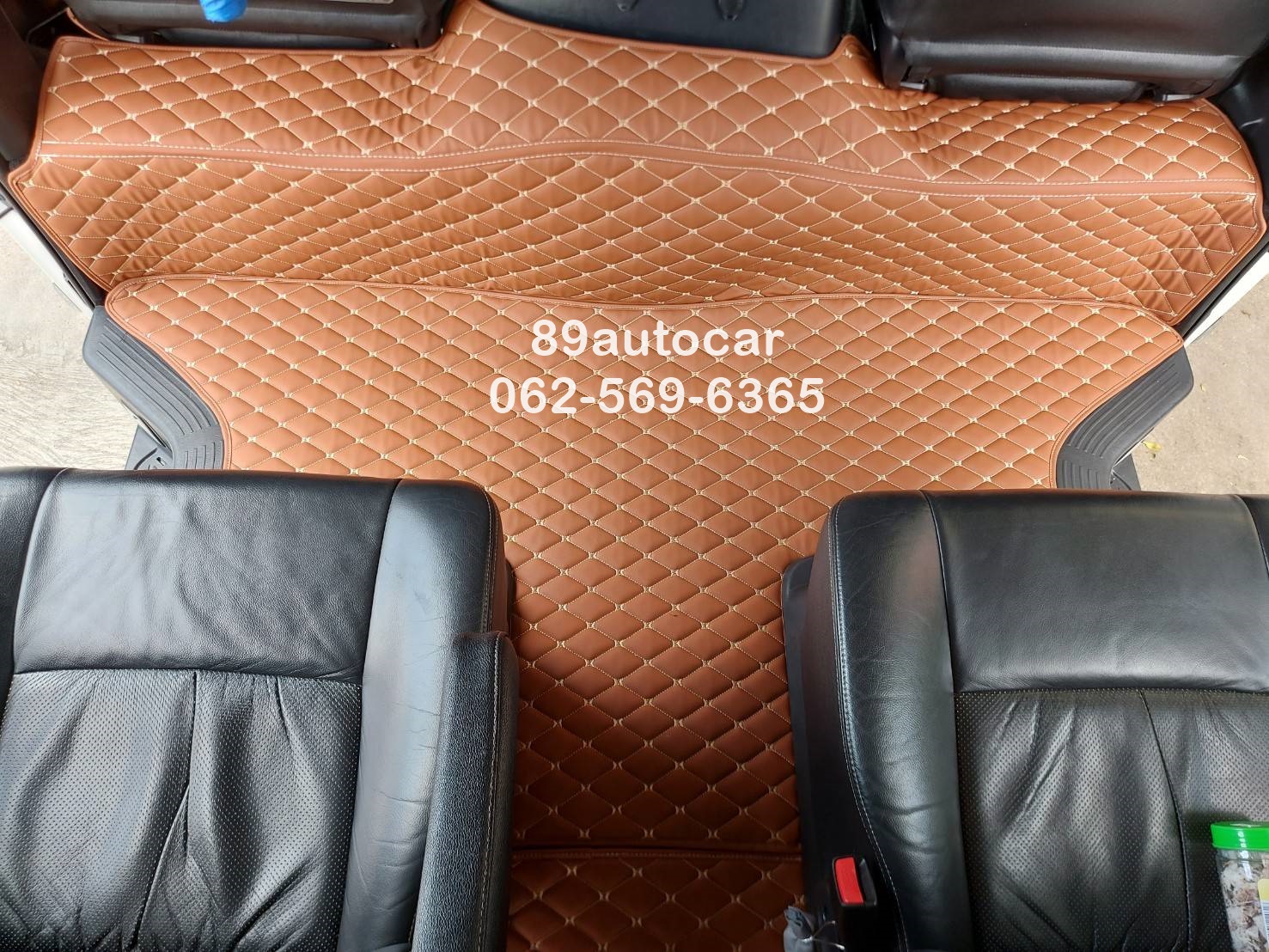 ขายพรมรถยนต์ Toyota Ventury ปูพรม6D สีน้ำตาลเข้ม ตัดเข้ารูป เต็มคัน