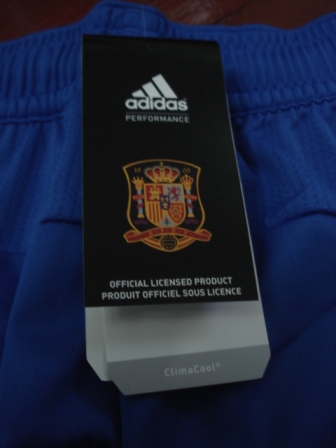 กางเกงฟุตบอล ทีมชาติสเปน ชุดเหย้า ชุดลุยศึกฟุตบอลโลก 2010 ใหม่ M-Size / SPAIN Football Shorts Home Kit World Cup 2010 Jersey NEW M-Size