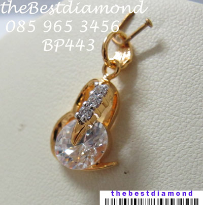 BP443===จี้หัวใจมีแต่เธอ=== น่่ารักสุดๆๆ เพชรวิ๊งๆๆ แบบทันสมัย เปรี้ยว เก๋ น่ารัก ในแบบเดียวกัน