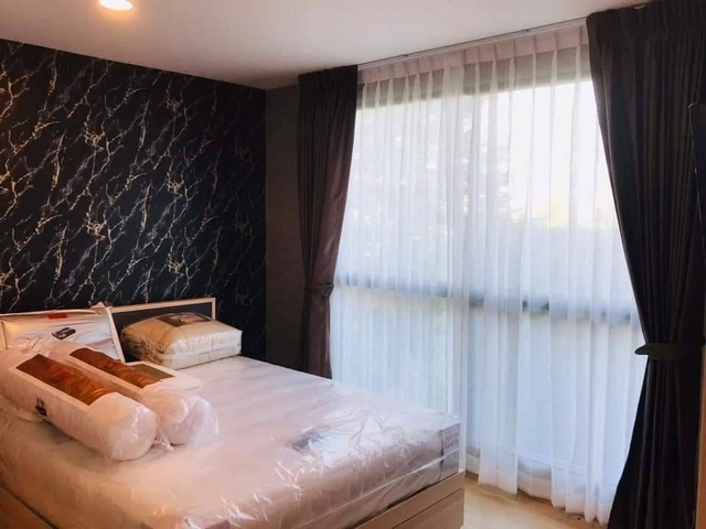 ให้เช่าคอนโด ดิ เอ็กเซล คูคต ห้องใหญ่ 35 ตร.ม.วิวสระว่าย เฟอร์ครบ ตรงข้ามโลตัส ใกล้รถไฟฟ้าคูคต
