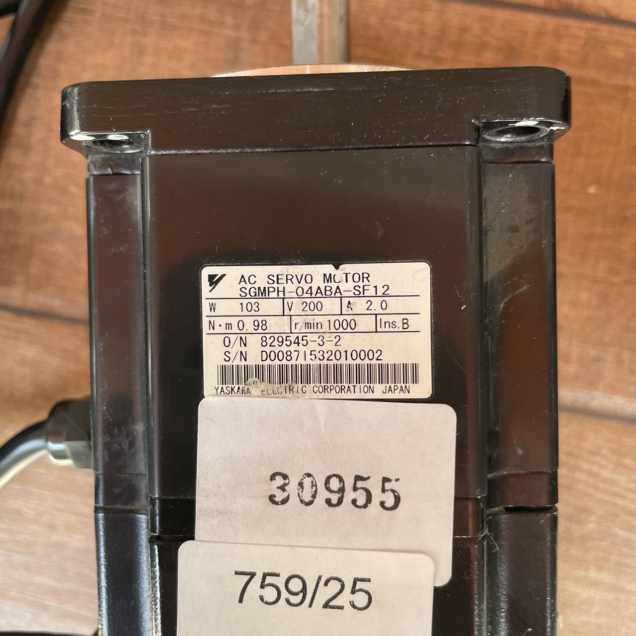 SGMPH-04ABA-SF12 SERVO MOTOR " YASKAWA "