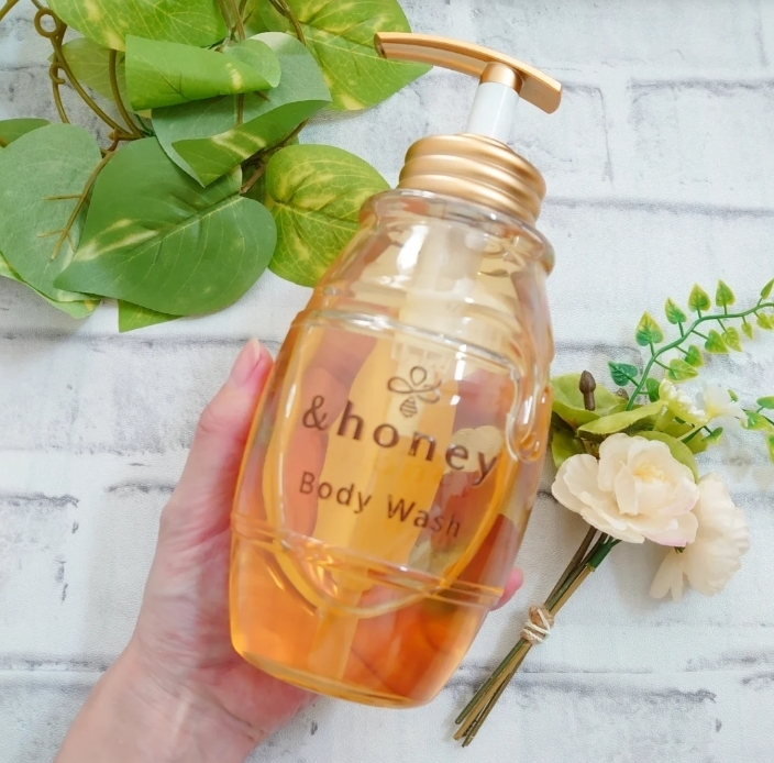 &honey body wash ครีมอาบน้ำน้ำผึ้ง สบู่น้ำผึ้ง 500 ml