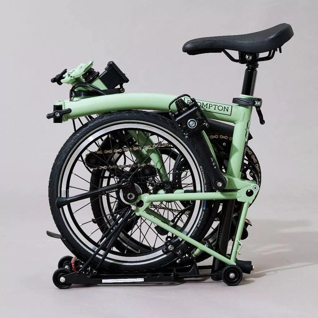 VINCITA C056B ขาตั้งจักรยาน Brompton | ไม่ต้องถอดกระเป๋าหลัง | อลูมิเนียม CNC | น้ำหนักเบา 120 กรัม | เข้ากับ A Line / C Line