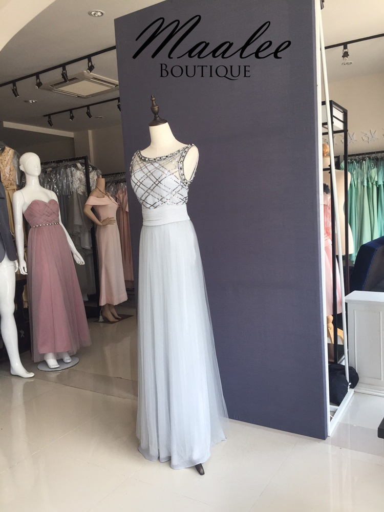 พร้อมเช่า ชุดราตรียาว แขนกุด สีเทา