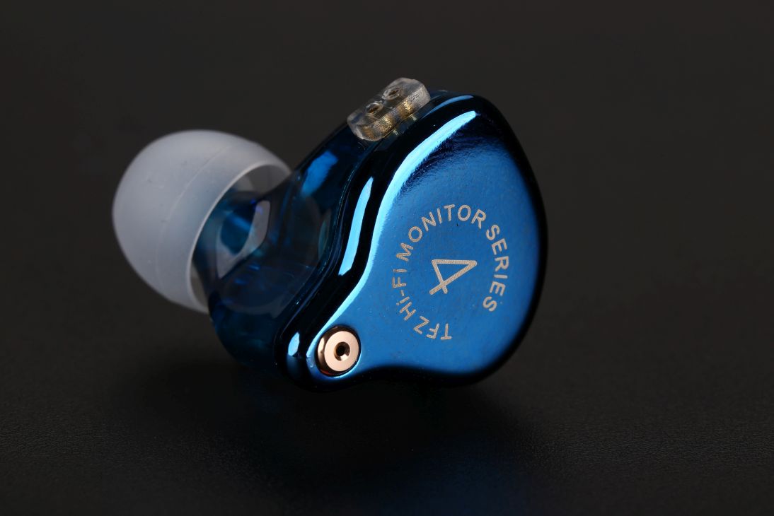 ขายหูฟัง TFZ Series 4 หูฟังแบบไดรเวอร์ Graphene 12mm เสียงร้องหวานขึ้น