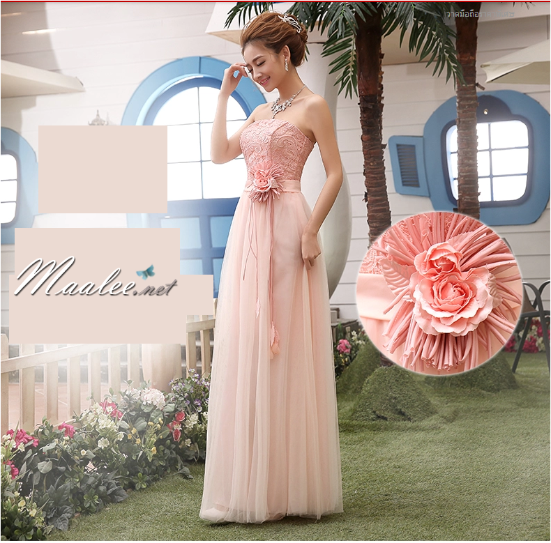 พร้อมเช่า ชุดราตรียาว เกาะอก ลูกไม้ กระโปรงตาข่าย แต่งเข็มกลัดดอก สีโอโรสอ่อน (เชือกผูกหลัง)