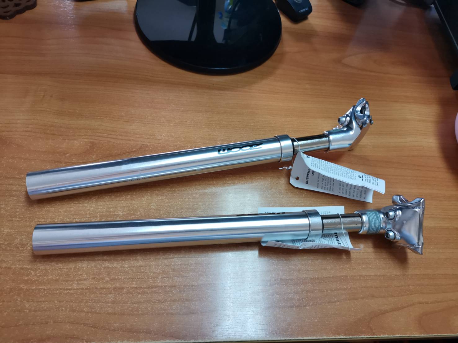 หลักอานโช๊ค ZOOM Suspension Seatpost Shock Absorber damping Alu, 27.2 28.6 30.1 30.4 30.9 31.6mm X350MM