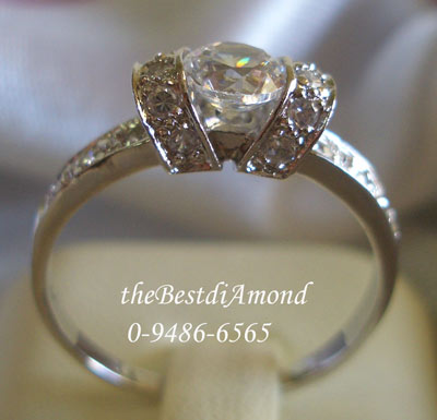 +++RL003RD+++แหวนวงนี้สวยมากๆๆๆ หรูหราพอสมควร แบบสวยมาก โมเดินส์สุดๆ รับรองไม่ผิดหวังแน่นอน แบบนี้เมืองนอกชอบมาก ขายดีมากๆๆ