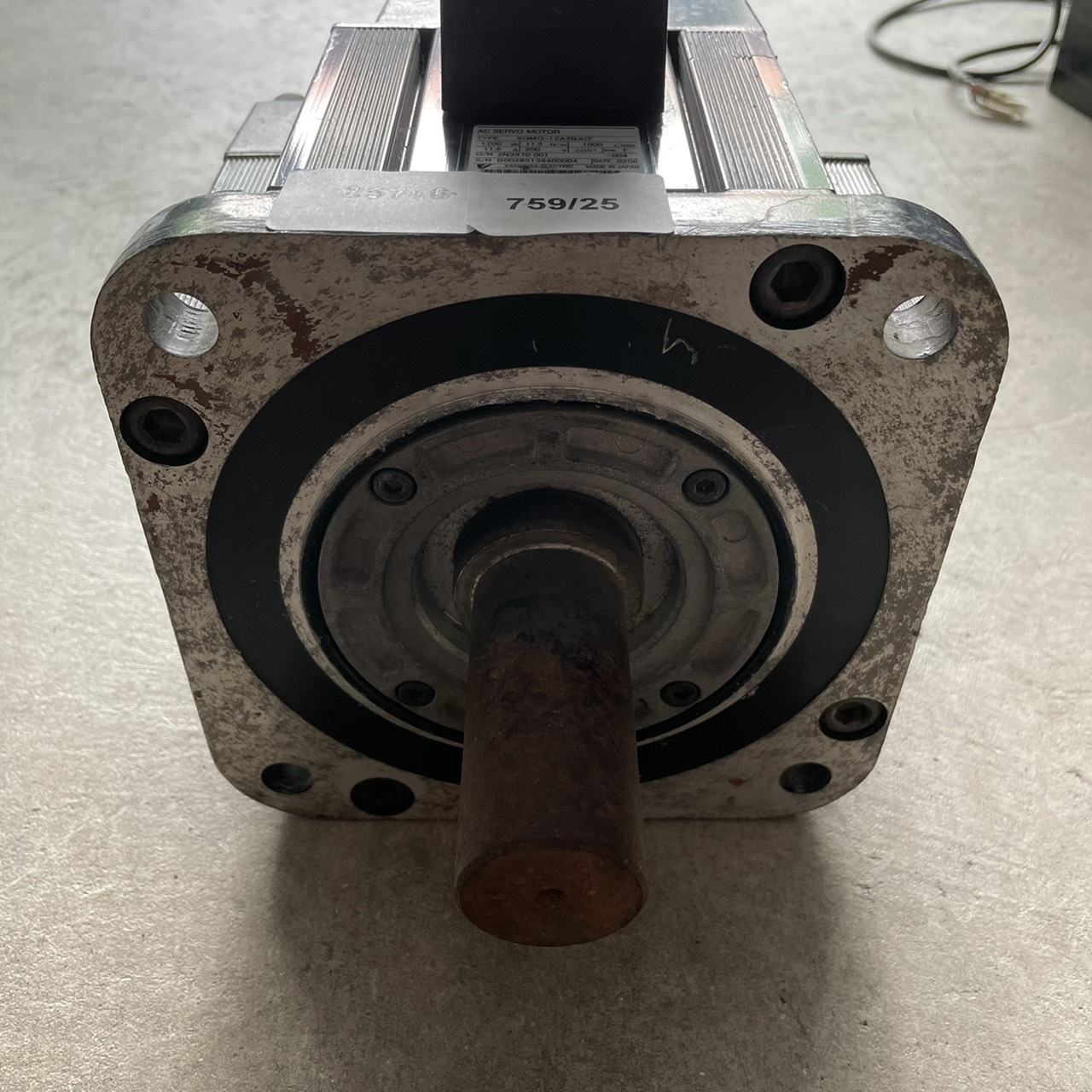 SGMG-12A2BAC SERVO MOTOR " YASKAWA "