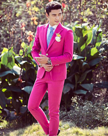 พร้อมเช่า ชุดสูทชาย สี Hot Pink สูท 2 กระดุม ไม่มีกั๊ก