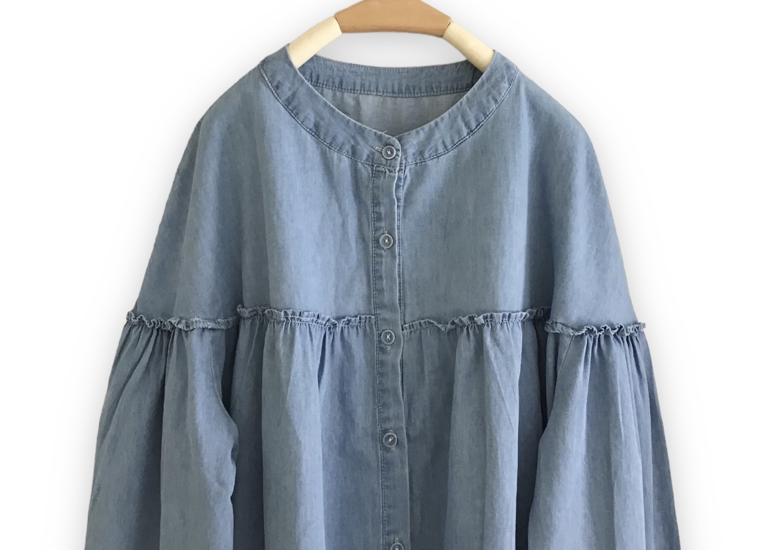 เสื้อยีนส์แต่งระบาย