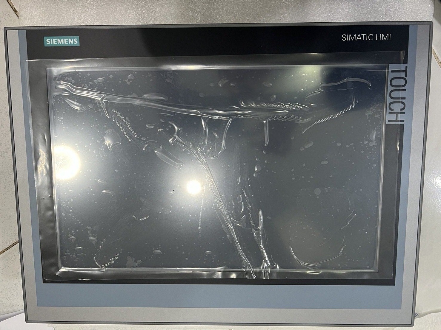 6AV2 124-0QC02-0AX1 HMI " SIEMENS "