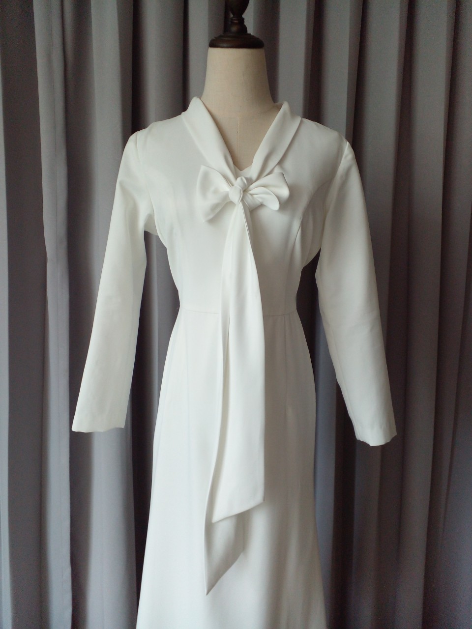 พร้อมเช่า ชุดแต่งงาน มินิมอล ชุดหมั้น งานตัด แขนยาว