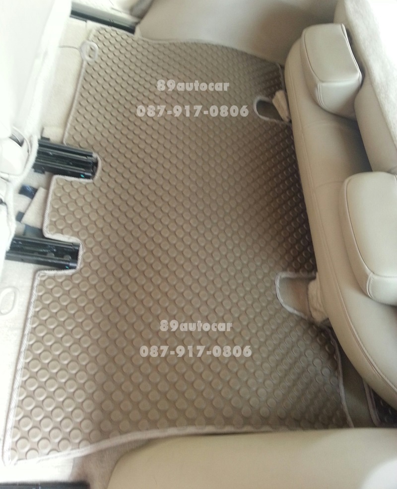 โรงงานพรมรถยนต์ Isuzu Mu-7 ลายกระดุมสีน้ำตาลขอบครีม