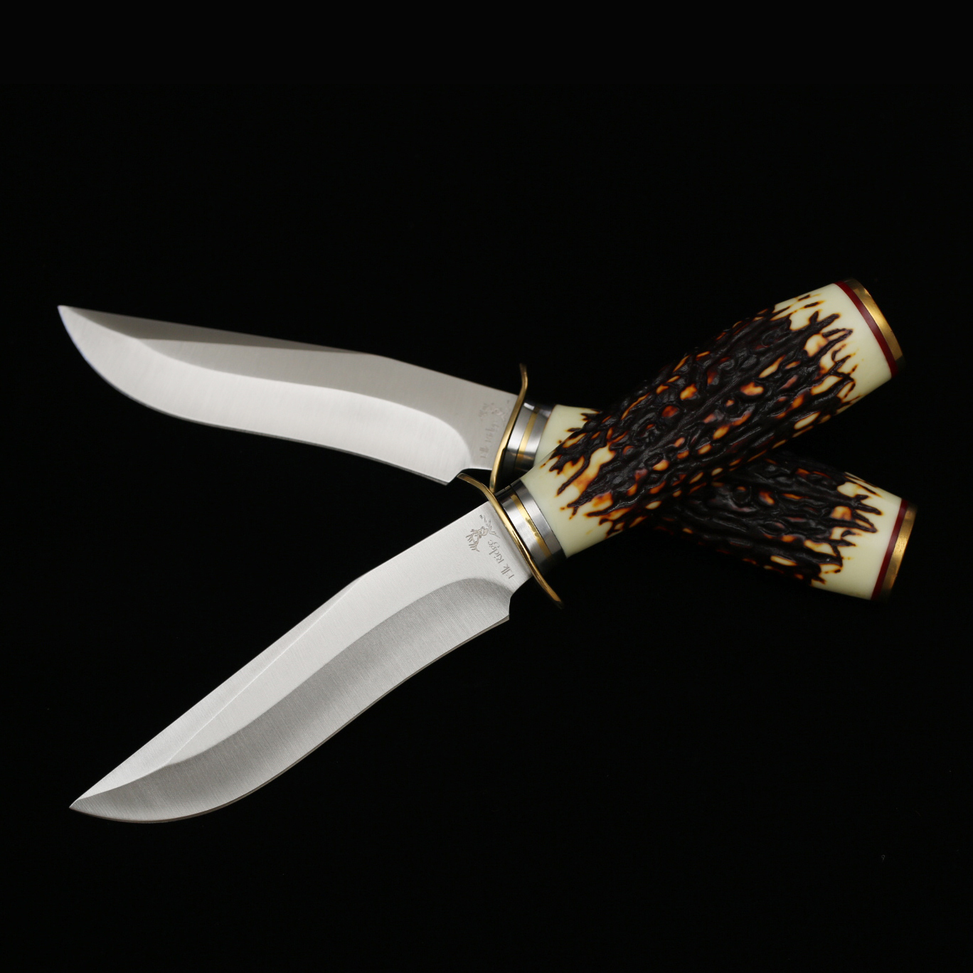 มีดใบตาย ELK ด้ามลายเขา แบบ 3 ขนาด 9.5 นิ้ว