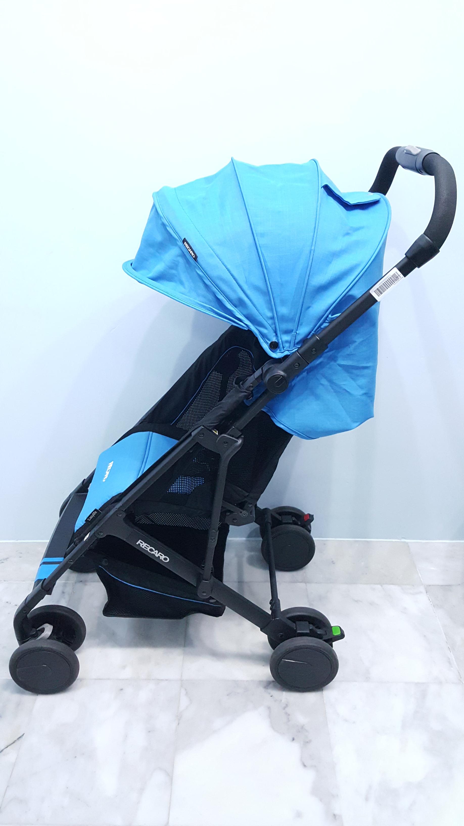 Recaro รุ่น Easylife สีฟ้า