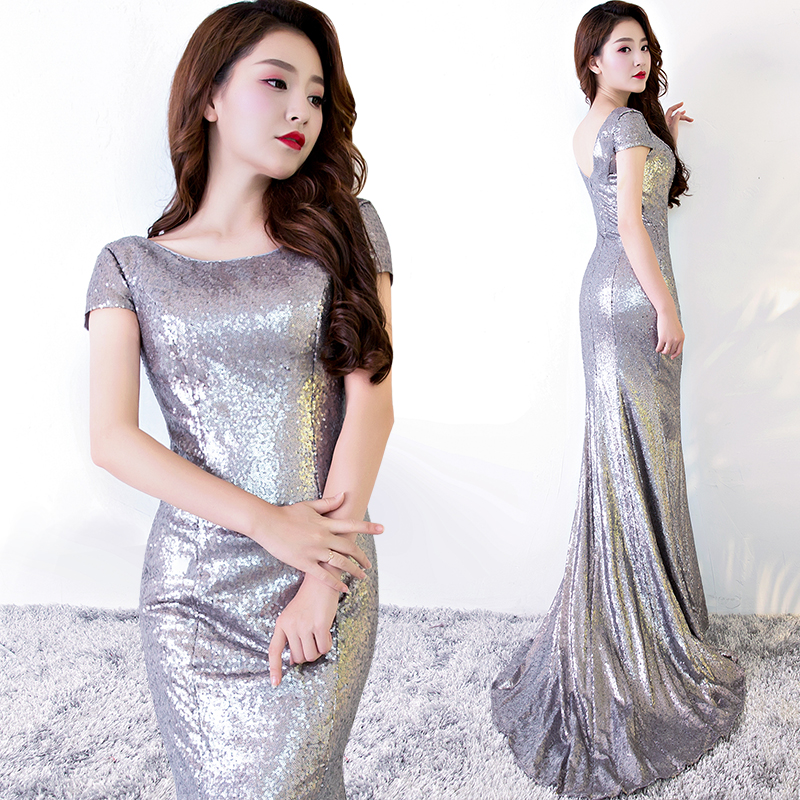 พร้อมส่ง ชุดราตรียาว แบบแขนสั้น ผ้าหลัง สีเทา เนื้อผ้าแต่งเลื่อมทั้งตัว ทรงหางปลา