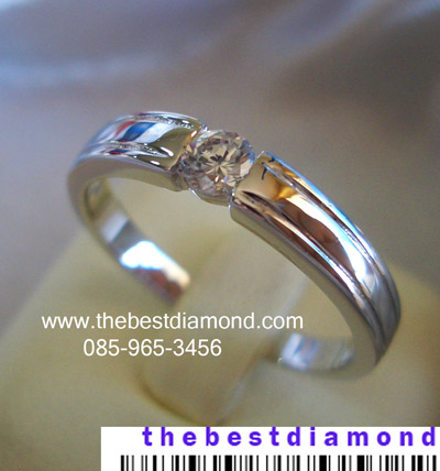 แหวนเพชรเม็ดเดียวขนาด 10 ตัง เก๋ๆ เรียบๆ แบบนี้สาวรุ่นชอบมาก รหัส BR029RD