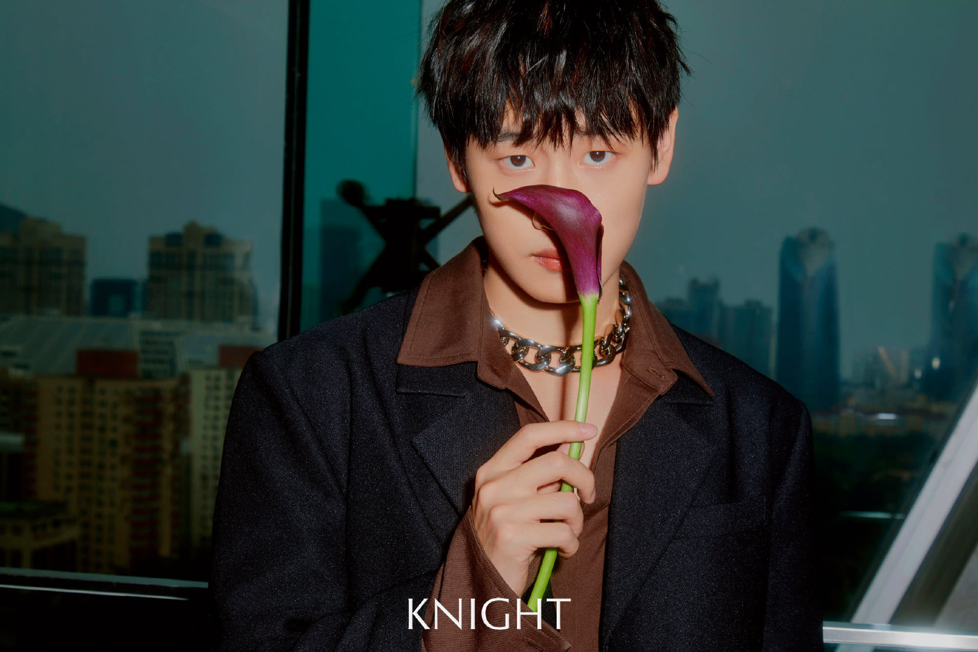 นิตยสาร KNIGHT AK ฉบับเดือน 8/2022 (แถม โปสเตอร์*1 +การ์ด*2)