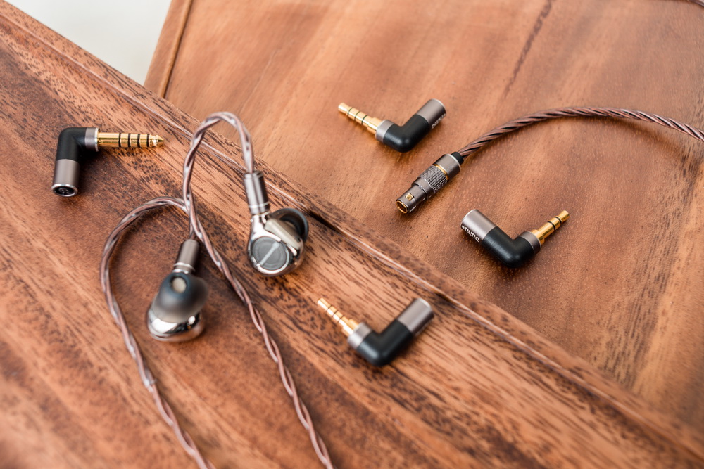 ขาย DUNU NOBLE สายอัพเกรดหูฟัง Furukawa OCC ถักกับสายเงินบริสุทธิ์