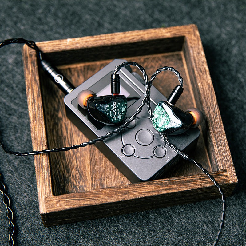 Ziigaat Arcanis หูฟัง IEMs Hybrid 7 ไดรเวอร์ 2DD + 5BA สำหรับผู้ชื่นชอบเสียงดนตรี ประกันศูนย์ไทย