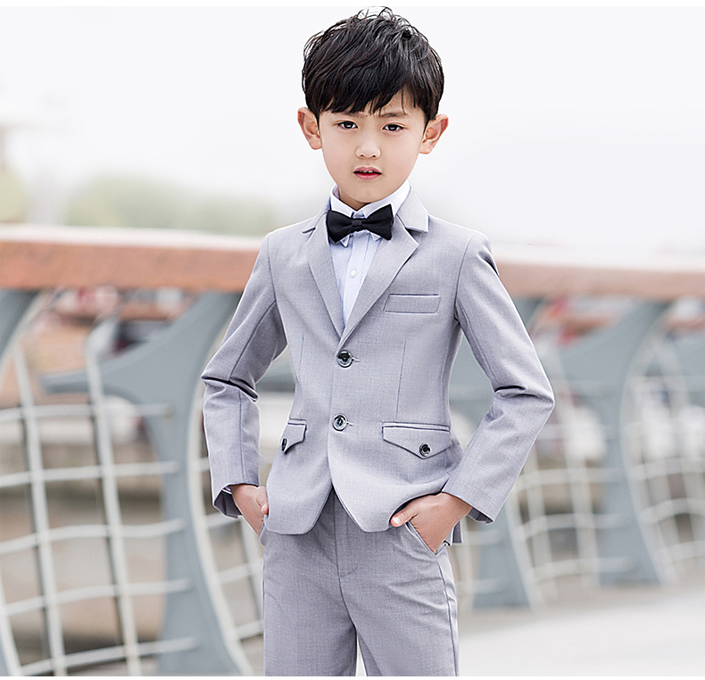 Pre-order ชุดสูทเด็กชาย สีเทาอ่อน เข้ารูปน่ารัก