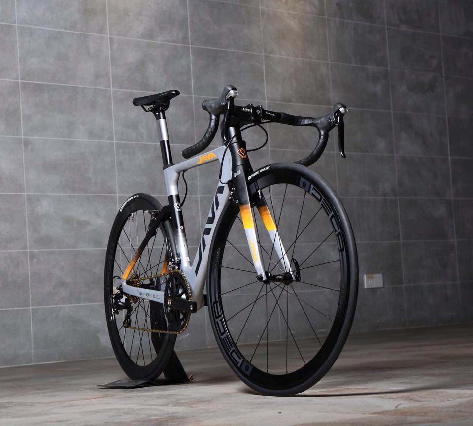 จักรยานเสือหมอบ JAVA SUPREMA CARBON FRAME ตะเกียบคาร์บอน 22สปีด105 เฟรมคาร์บอน 700C 2022
